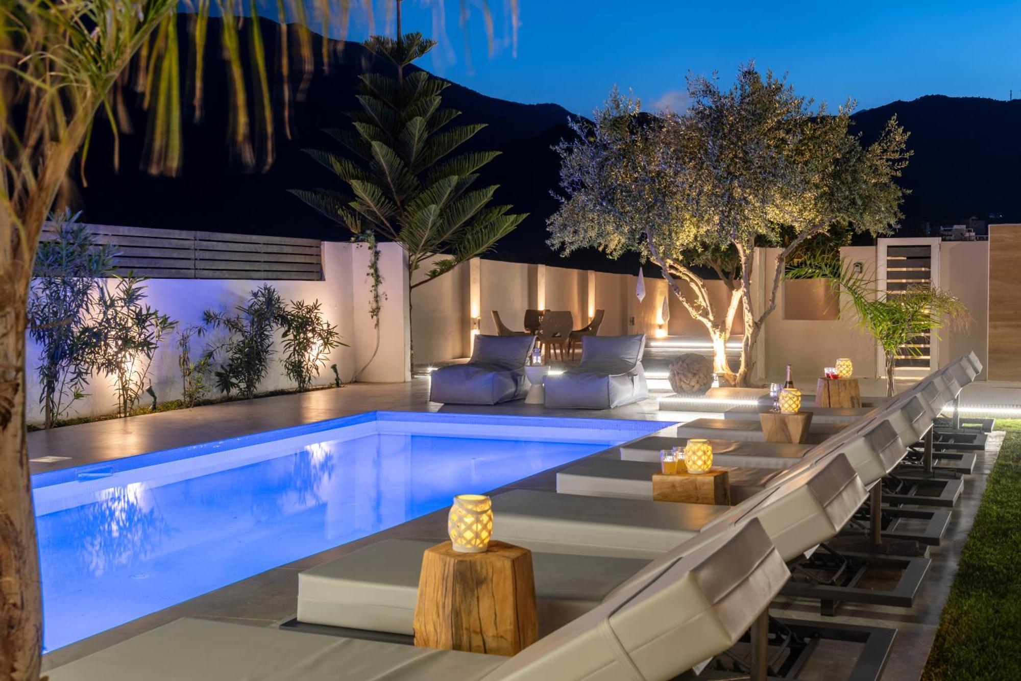 Hypnosis Beachside Villa With Private Heated Pool Джорджополис Екстериор снимка